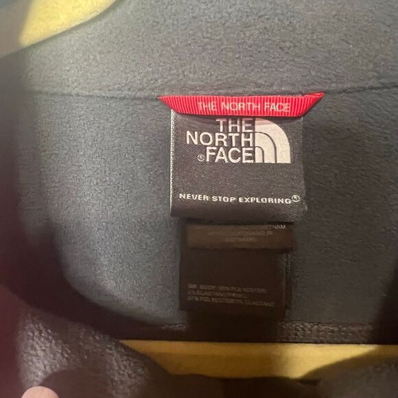 The North Face Men's Red Pullover Jacket 1/2 Zip Sz XL - Picture 4 of 9